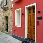 Lägenhet Cavour 31 1br In Heritage Building With Parking, Old Town