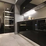Cavour 31 1br In Heritage Building With Parking, Old Town 올비아