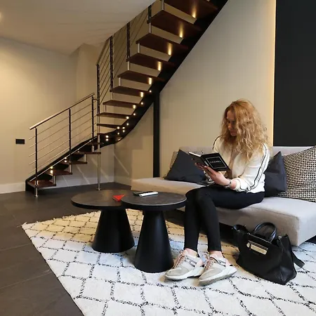 Apartman Spacious Modern Fully Equipped In Monumental Building - Parking - Historical Centre Olbia