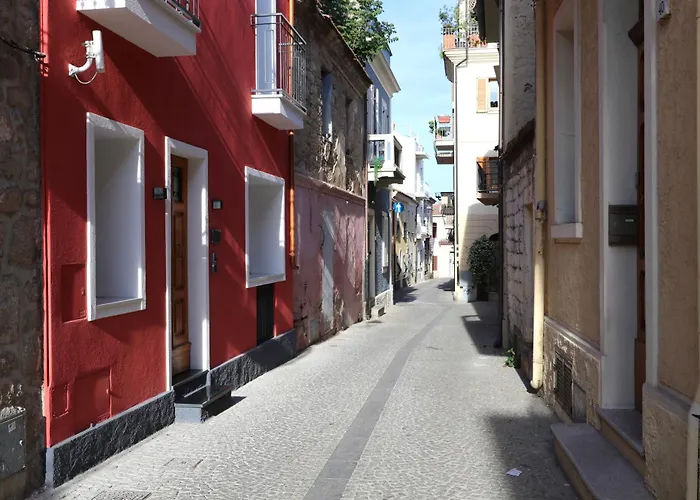 Spacious Modern Fully Equipped In Monumental Building - Parking - Historical Centre Apartman