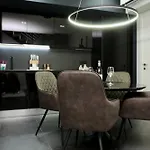 Cavour 31 1br In Heritage Building With Parking, Old Town Olbia