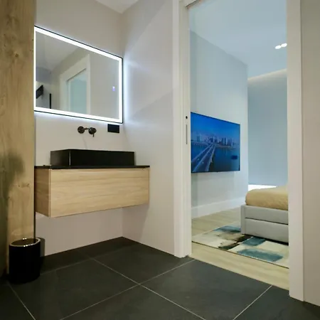 Apartamento Spacious Modern Fully Equipped In Monumental Building - Parking - Historical Centre Olbia