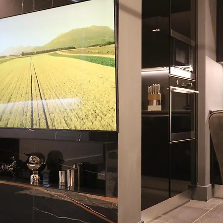 Spacious Modern Fully Equipped In Monumental Building - Parking - Historical Centre * Olbia