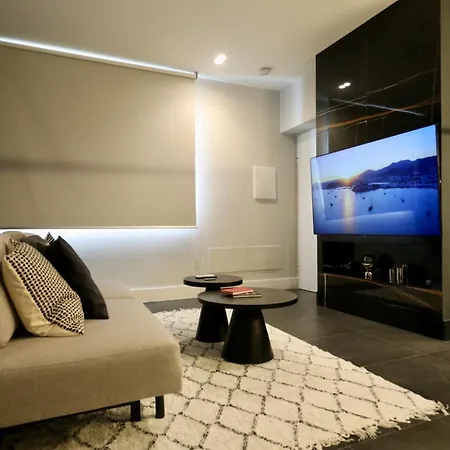 Cavour 31a Duplex Free Parking *