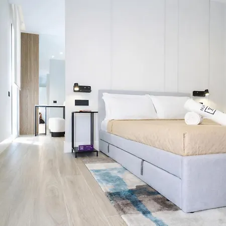 Cavour 31a Duplex Free Parking *