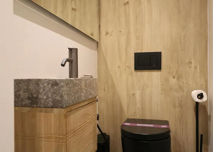 Apartment Spacious Modern Fully Equipped In Monumental Building - Parking - Historical Centre *