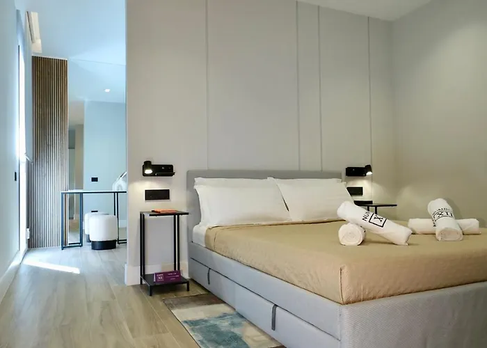 Spacious Modern Fully Equipped In Monumental Building - Parking - Historical Centre Apartment Olbia