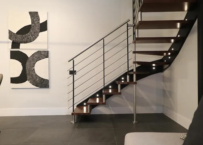 Apartment Spacious Modern Fully Equipped In Monumental Building - Parking - Historical Centre Olbia